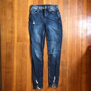 H&M Divided Medium Wash Skinny Jeans size 0